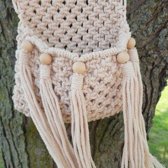 Cream Macrame Woven Wood Bead Fringe Tassles Wall Hanging Pocket Storage - Picture 6 of 10